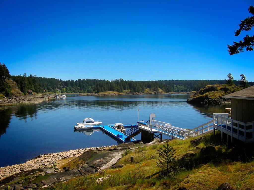 Gowlland Harbour Resort Heriot Bay Quarto foto