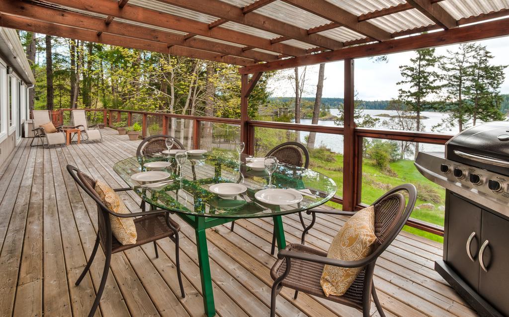 Gowlland Harbour Resort Heriot Bay Quarto foto